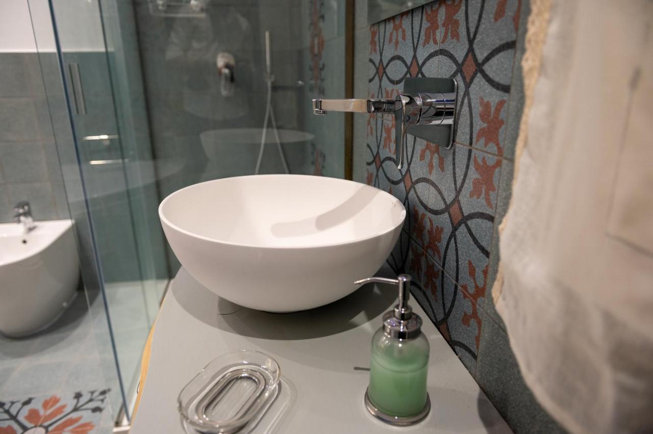 카타니아 Ursino'S Luxury B&B 외부 사진