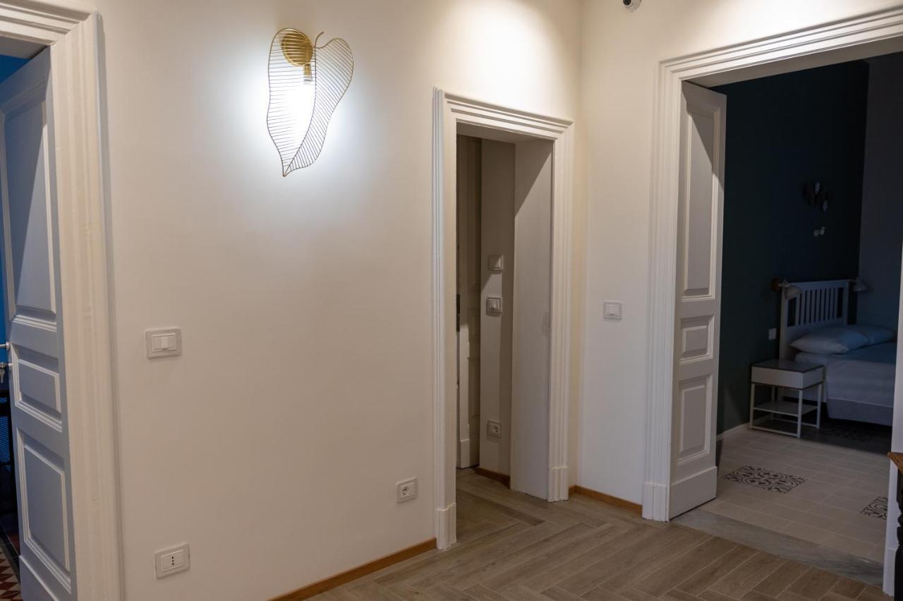 카타니아 Ursino'S Luxury B&B 외부 사진