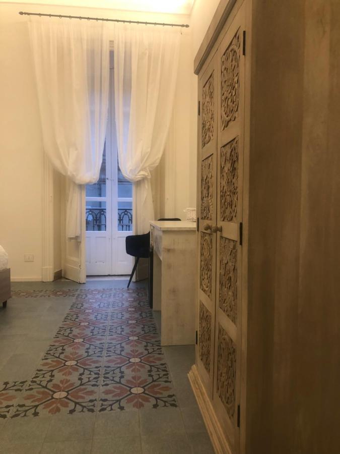 카타니아 Ursino'S Luxury B&B 외부 사진